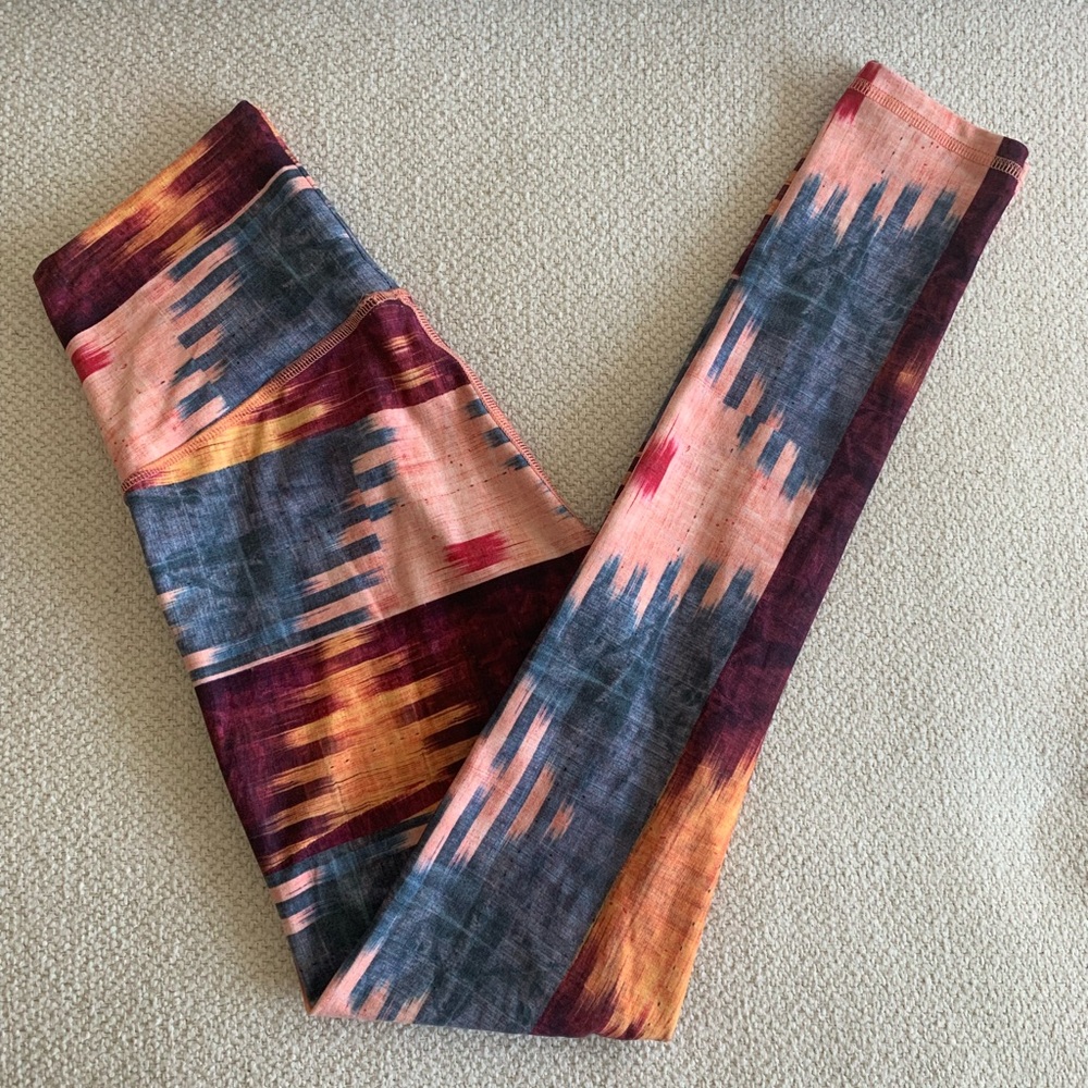 Niyama sol Egypt barefoot leggings